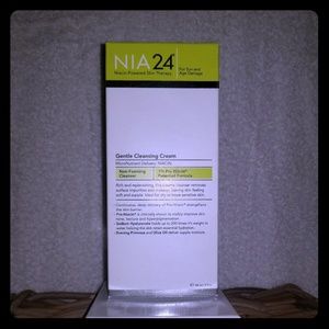 Nia 24 Gentle Cleansing Cream